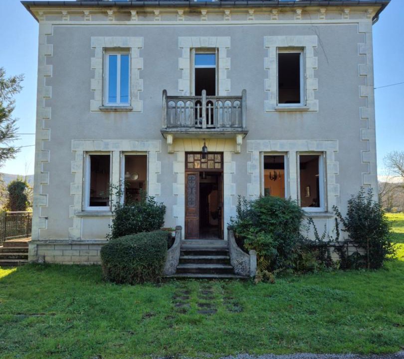 Photo of Others in Saint-Laurent-les-Tours