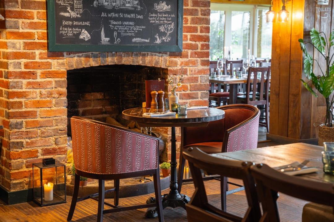 Photo of Others in Byworth