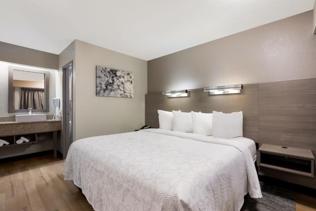 Photo of Bedroom in Naperville
