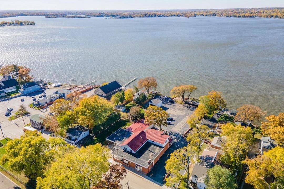 Photo of Others in Fox Lake