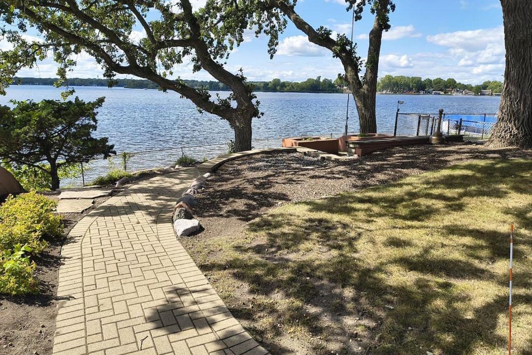 Photo of Others in Fox Lake