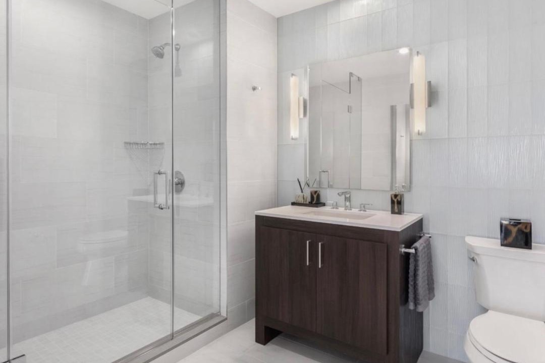 Photo of Bathroom in Fort Lee