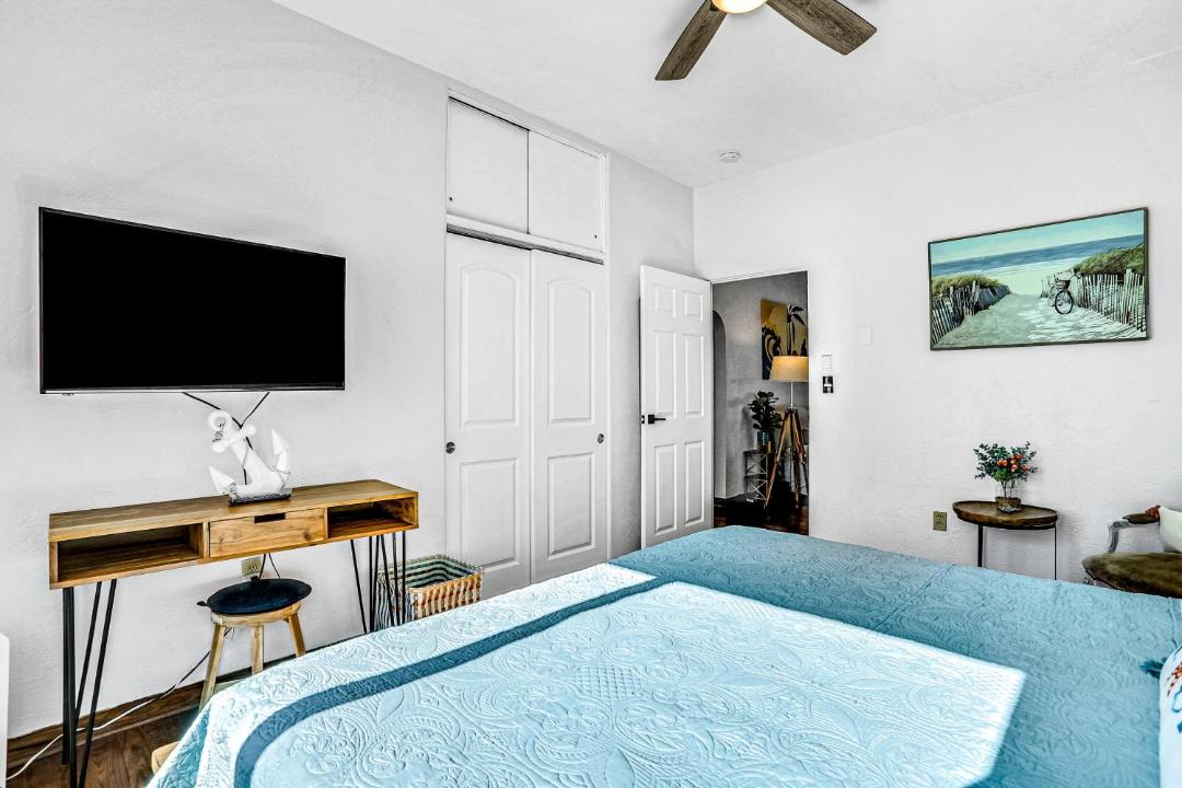 Photo of Others in Edgewater