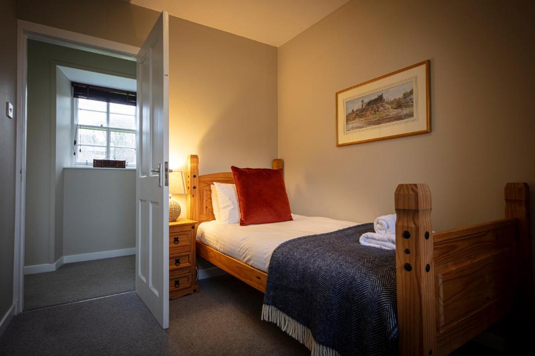 Photo of Others in Caroy