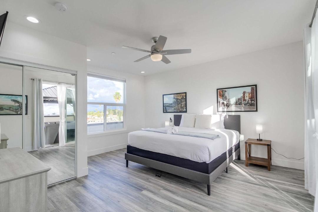 Photo of Bedroom in University Heights