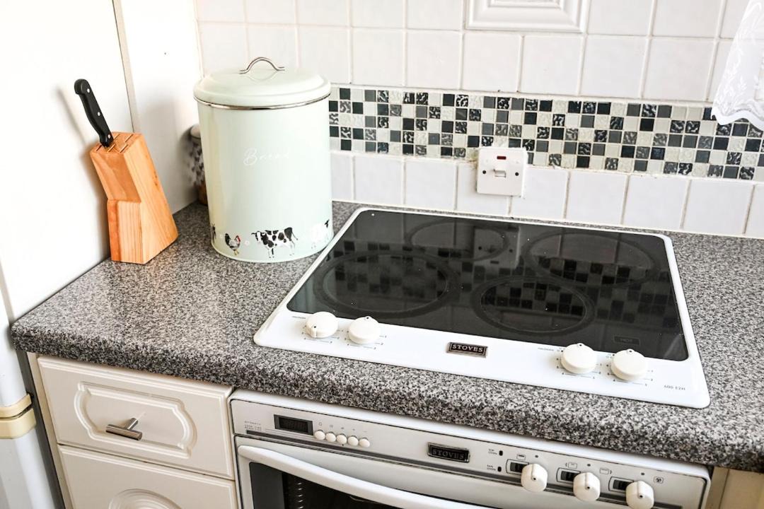 Photo of Kitchen in Bensham Manor