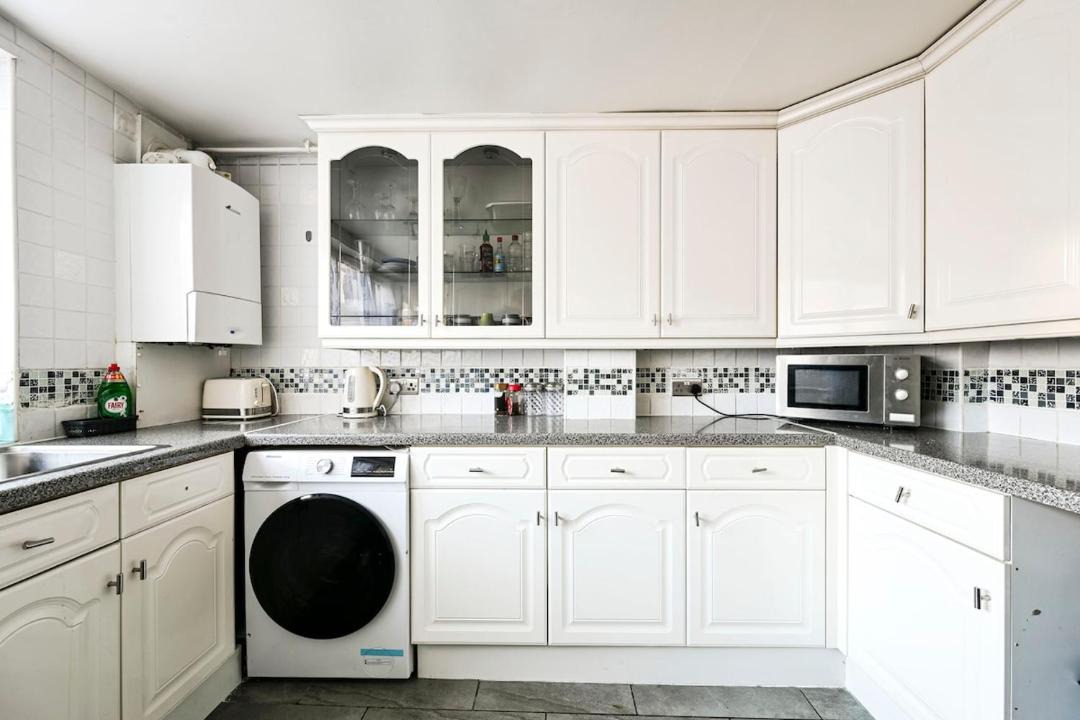 Photo of Kitchen in Bensham Manor