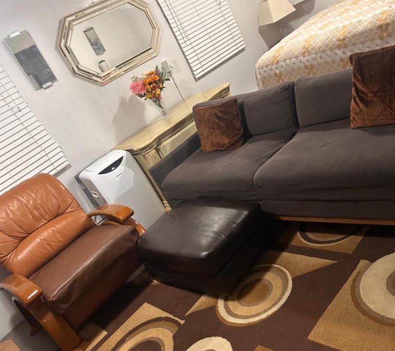 Photo of Others in Thornhill