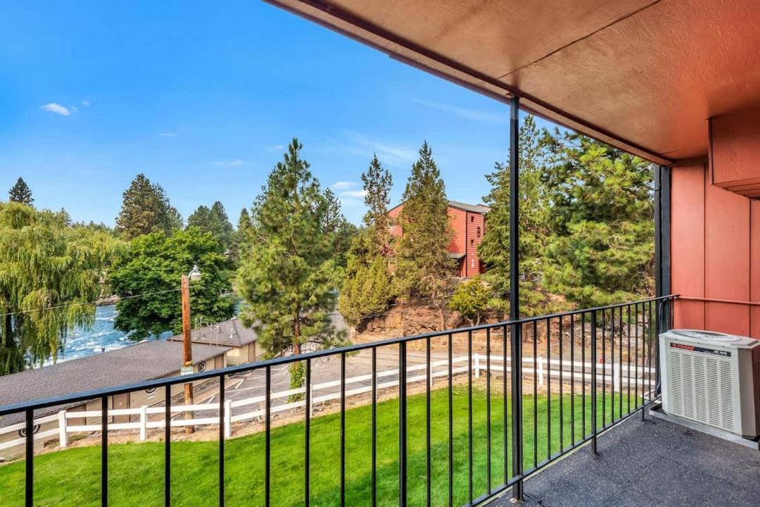 Photo of Patio Balcony in Bend