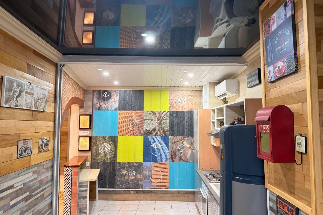 Photo of Others in Marconne