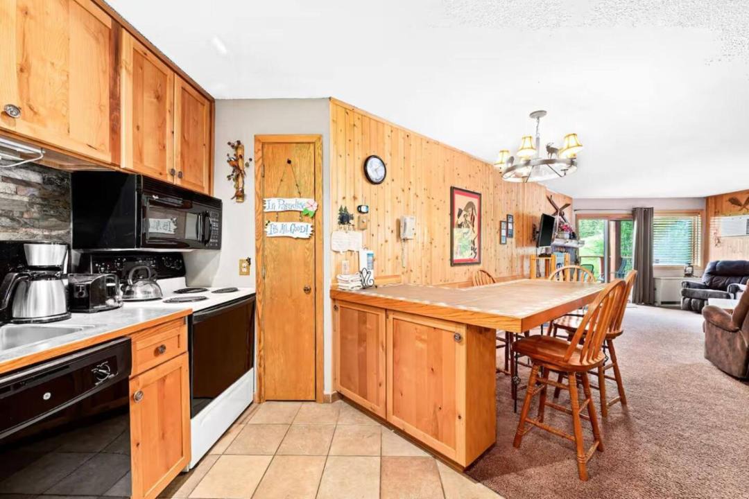 Photo of Kitchen in Lutsen