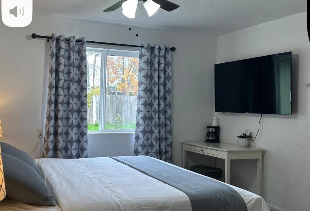 Photo of Others in Arden-Arcade