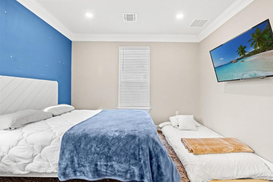 Photo of Bedroom in Montopolis