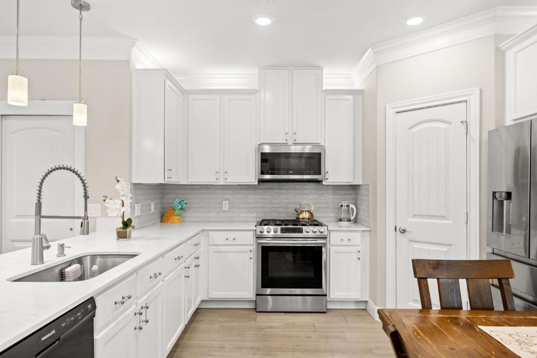 Photo of Kitchen in Montopolis