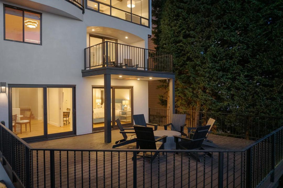 Photo of Others in Gatewood