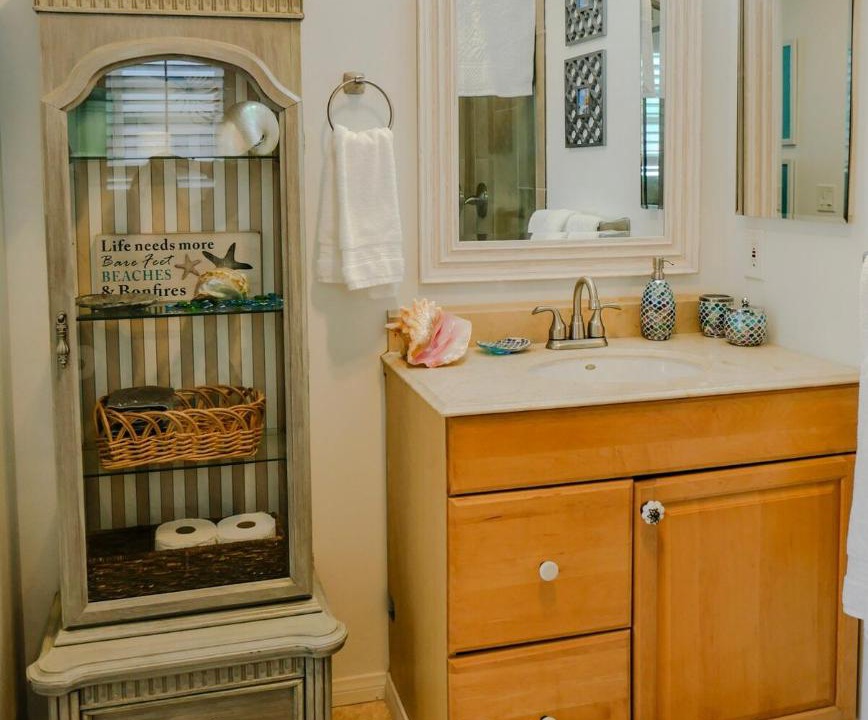Photo of Bathroom in South Mission Beach