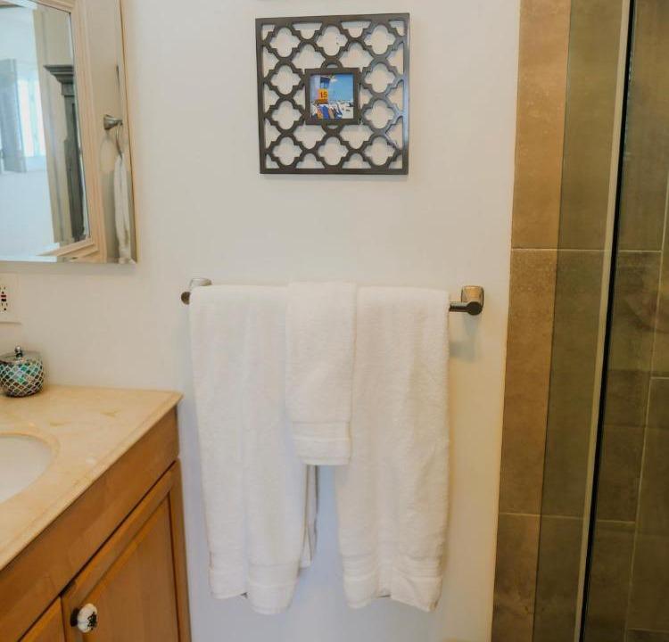 Photo of Bathroom in South Mission Beach