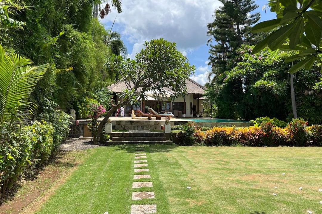 Photo of Others in Lokapaksa