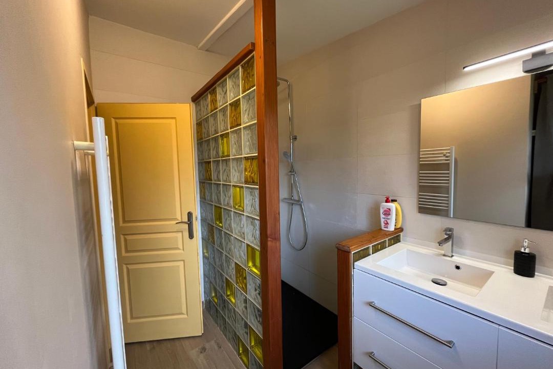 Photo of Others in La Roche Foulques