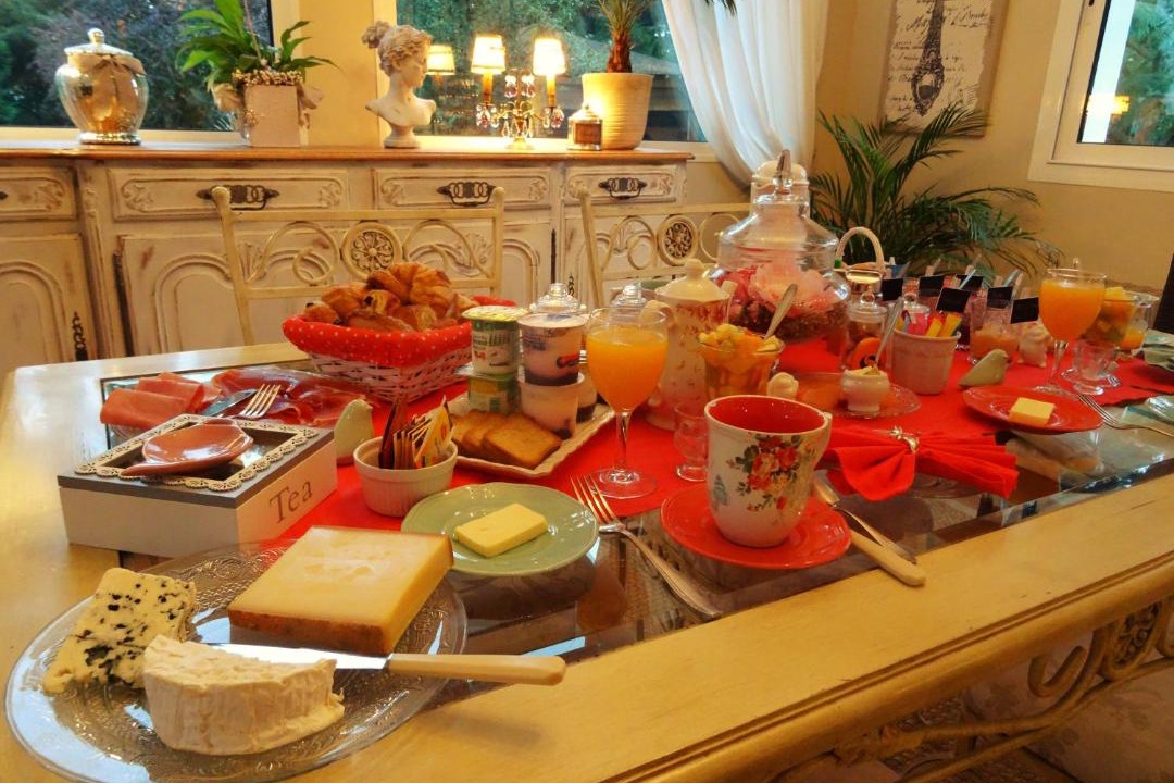 Photo of Others in Chailly-en-Biere