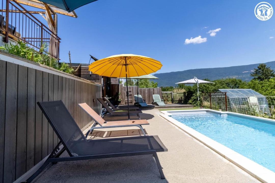 Photo of Others in Loisieux