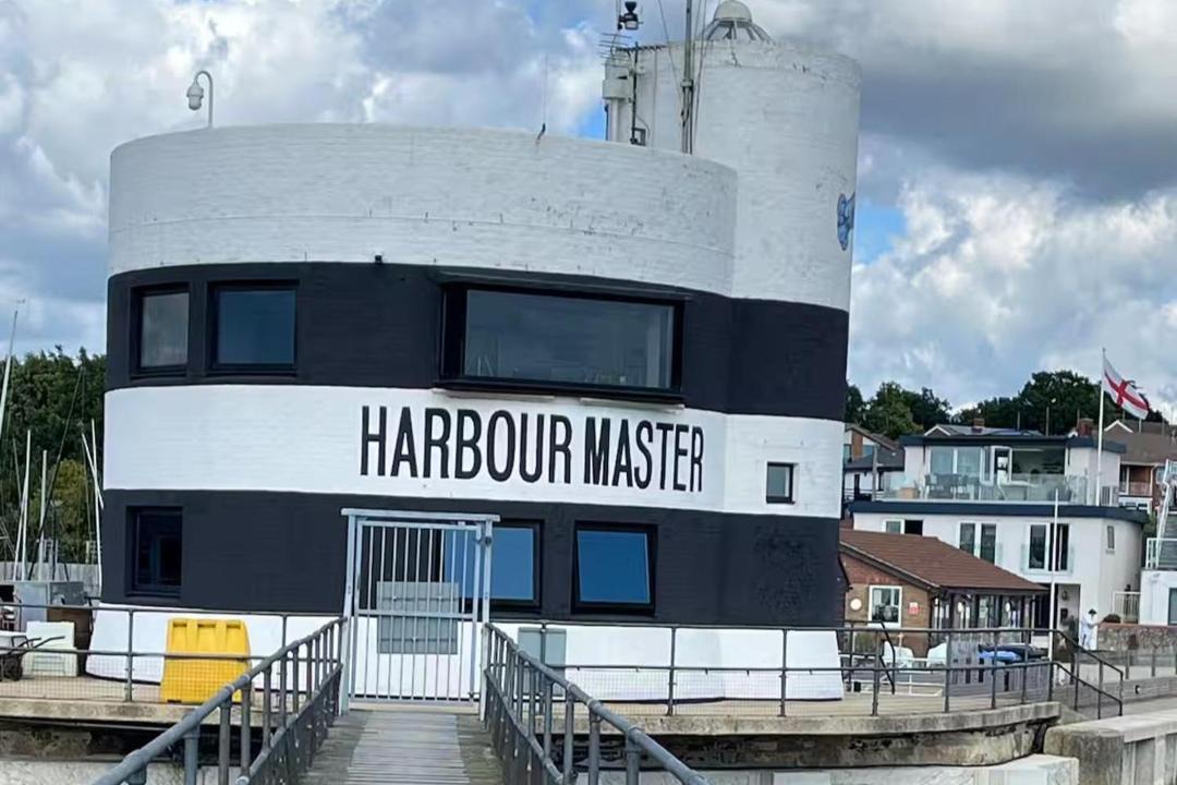 Photo of Others in Netley