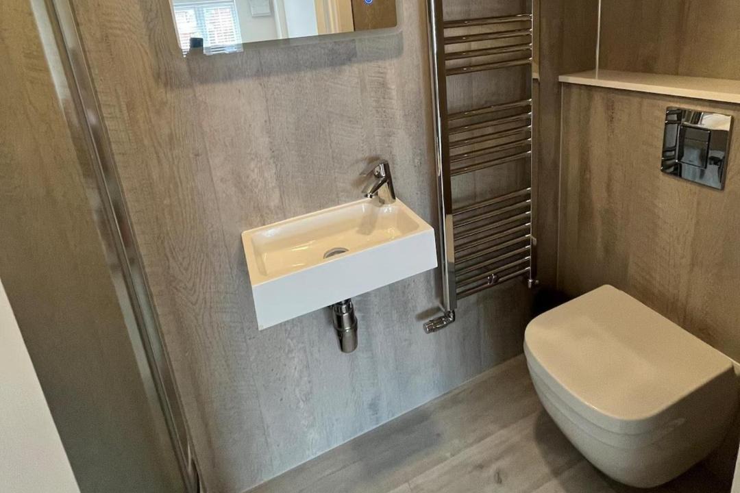 Photo of Others in Netley