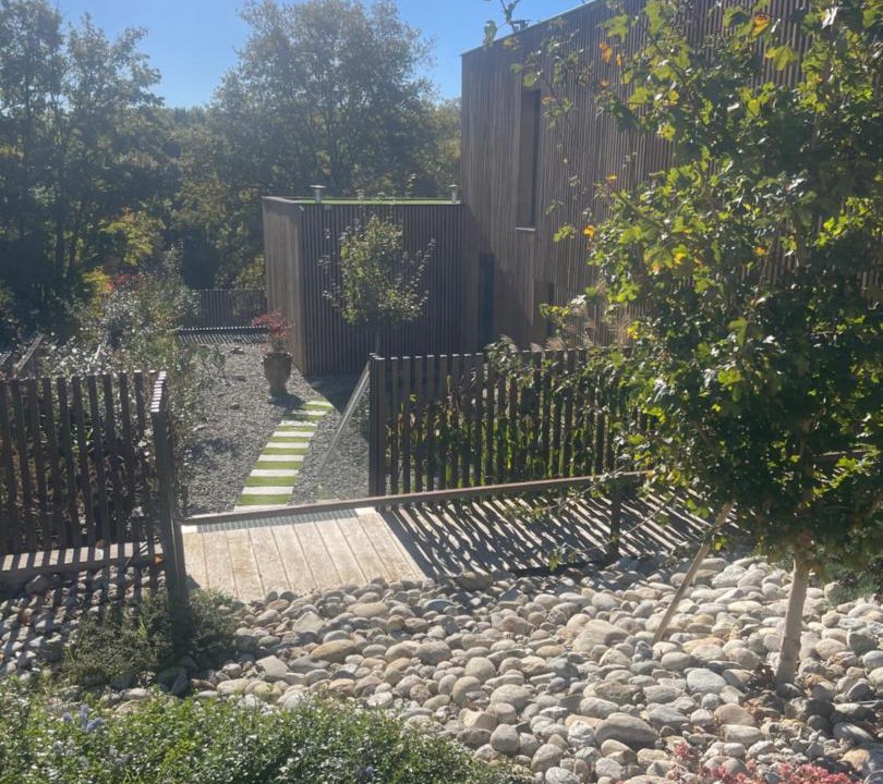 Photo of Others in Gemil