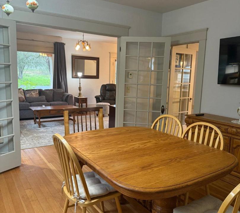 Photo of Others in Eugene