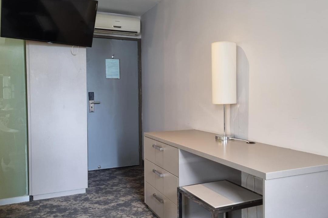 Photo of Others in Kew