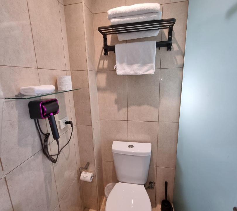 Photo of Others in Kew