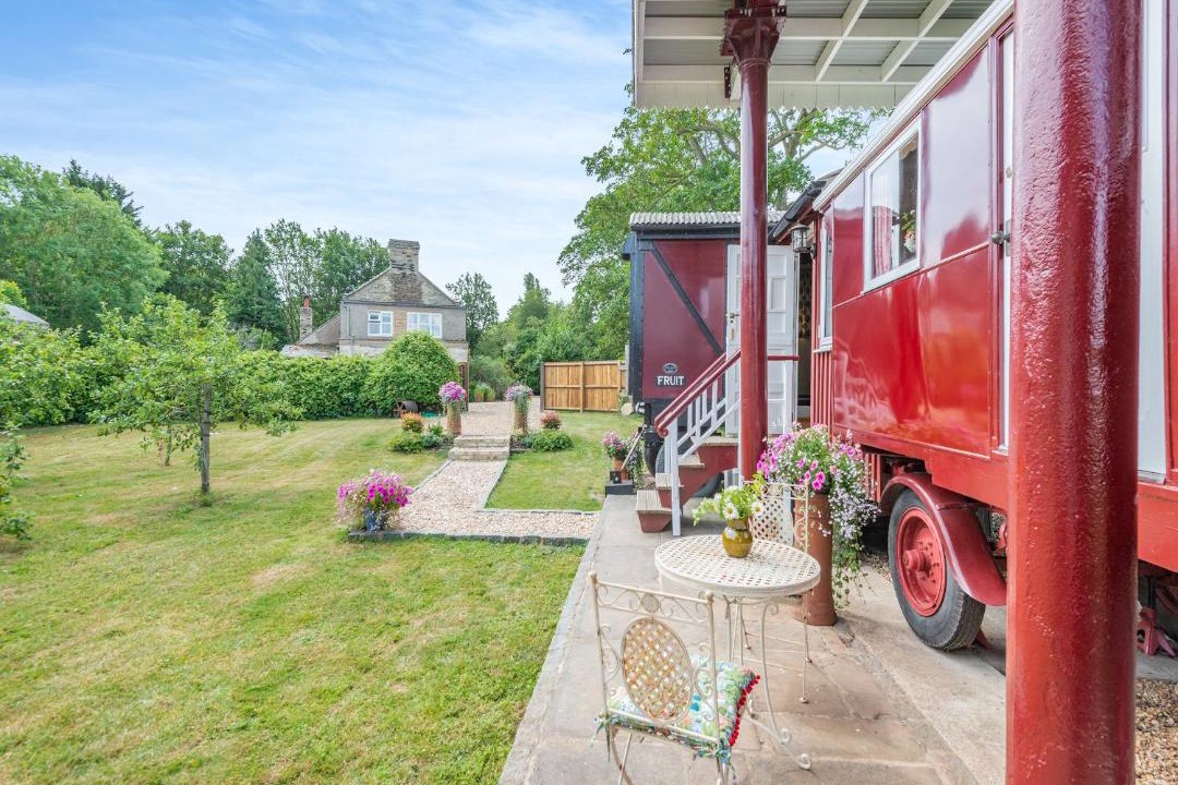 Photo of Others in Thistley Green