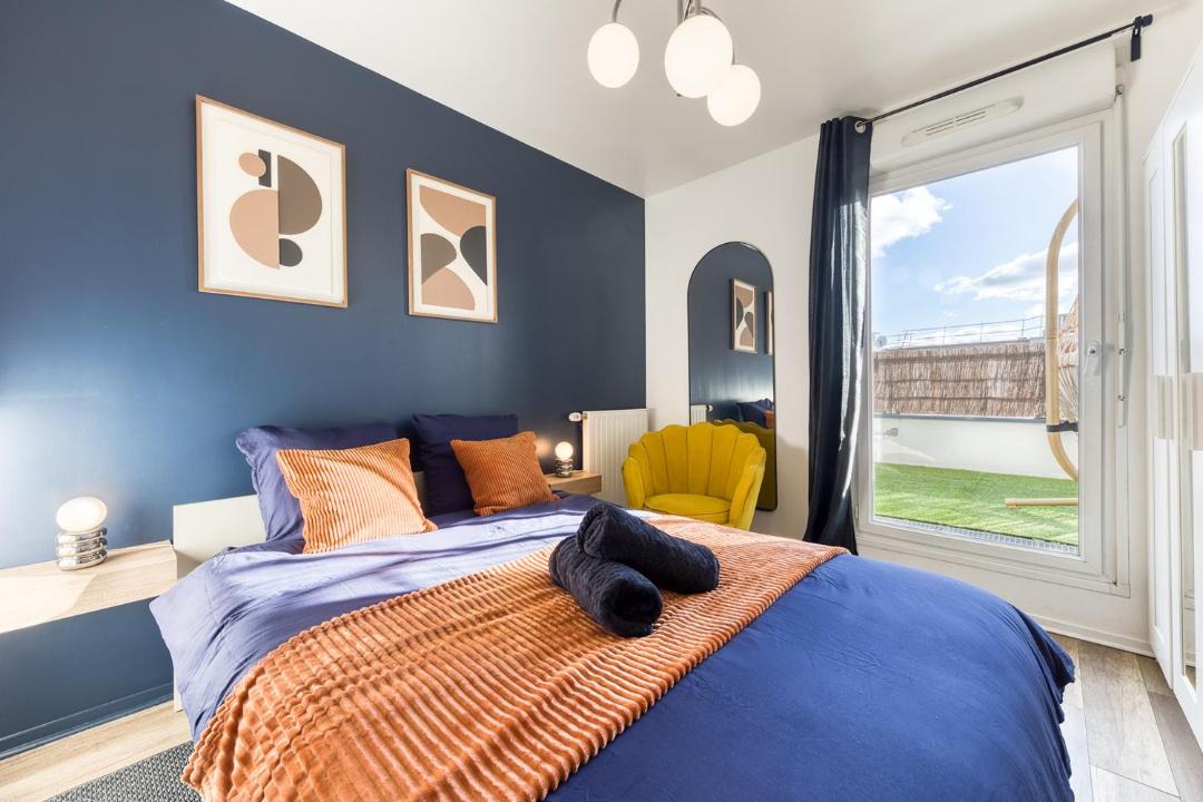 Photo of Bedroom in Argenteuil