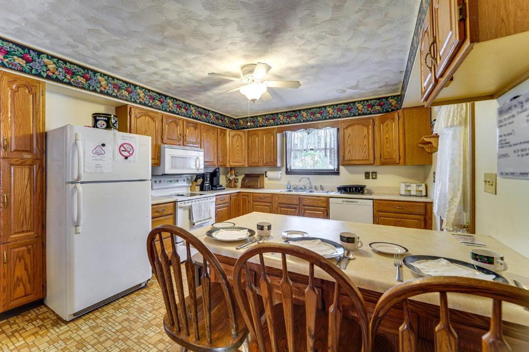 Photo of Kitchen in Bakers Summit
