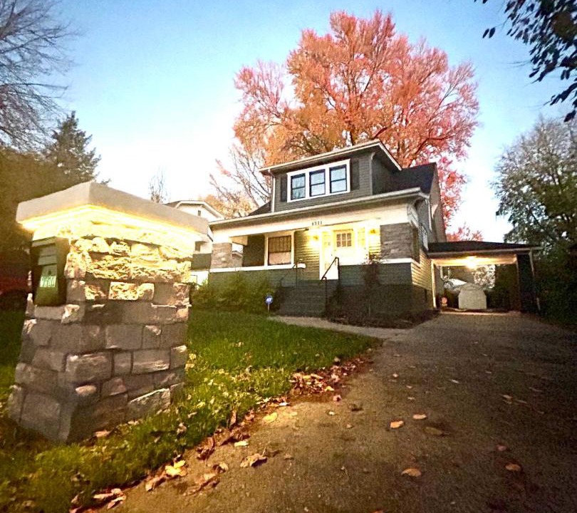 Photo of Others in Beechmont