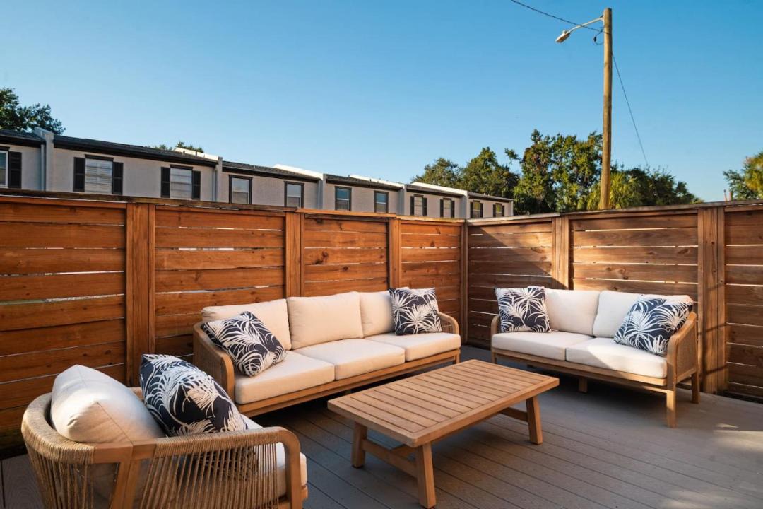 Photo of Patio Balcony in Bayshore Gardens