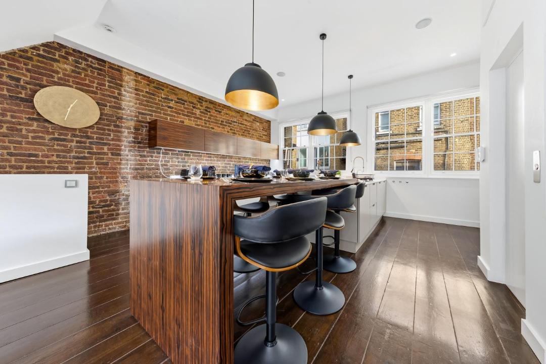 Photo of Others in Fitzrovia