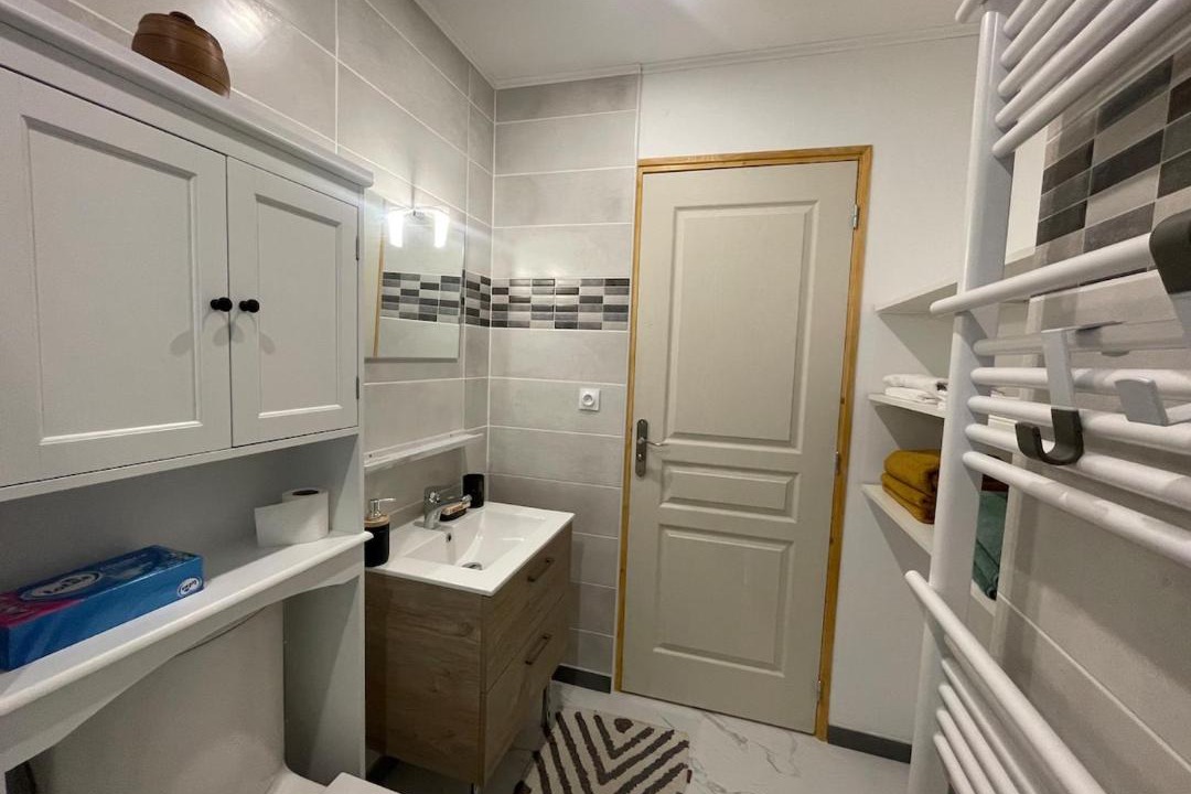 Photo of Bathroom in La Celle-sous-Gouzon