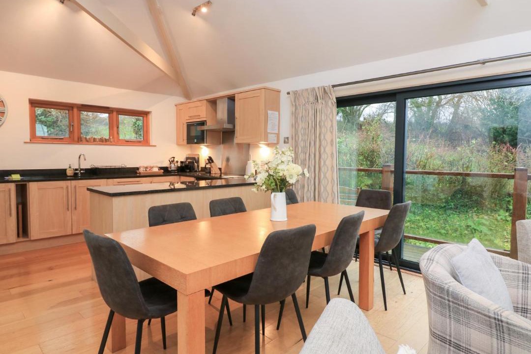 Photo of Others in Bugford