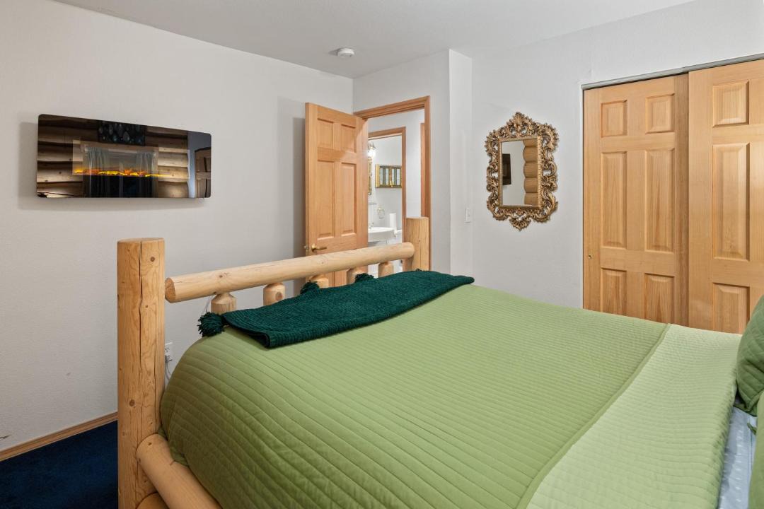 Photo of Others in Easton