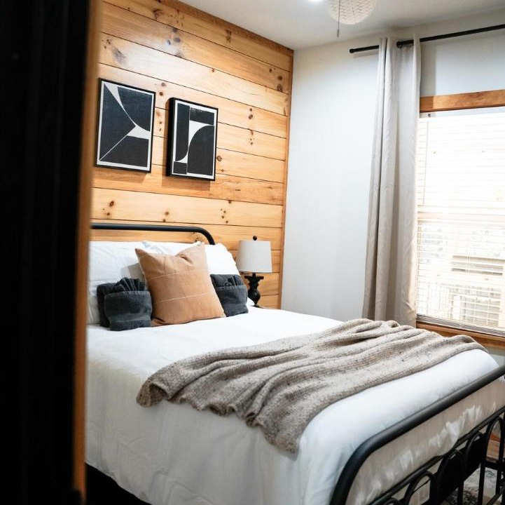 Photo of Bedroom in Ellijay