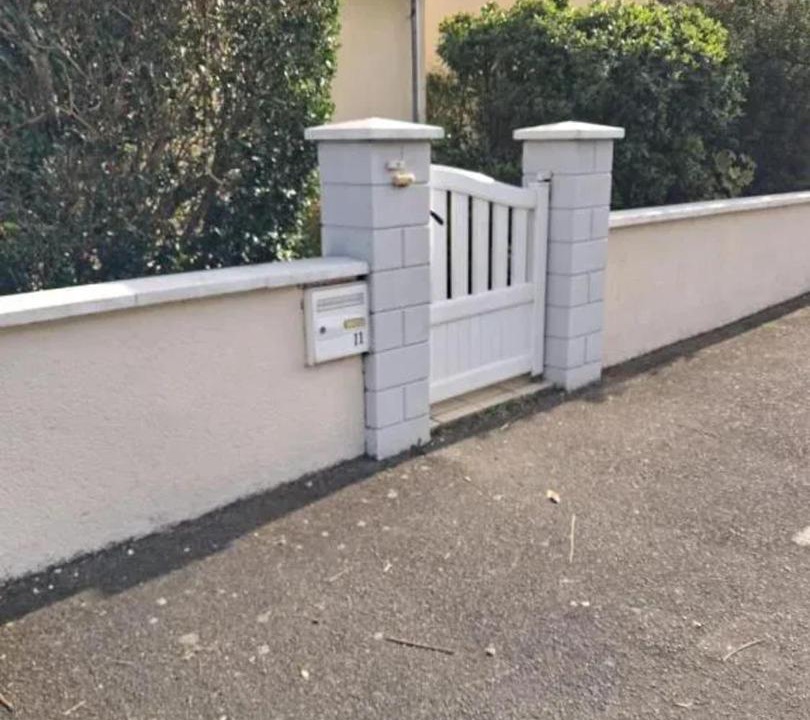 Photo of Others in Flore