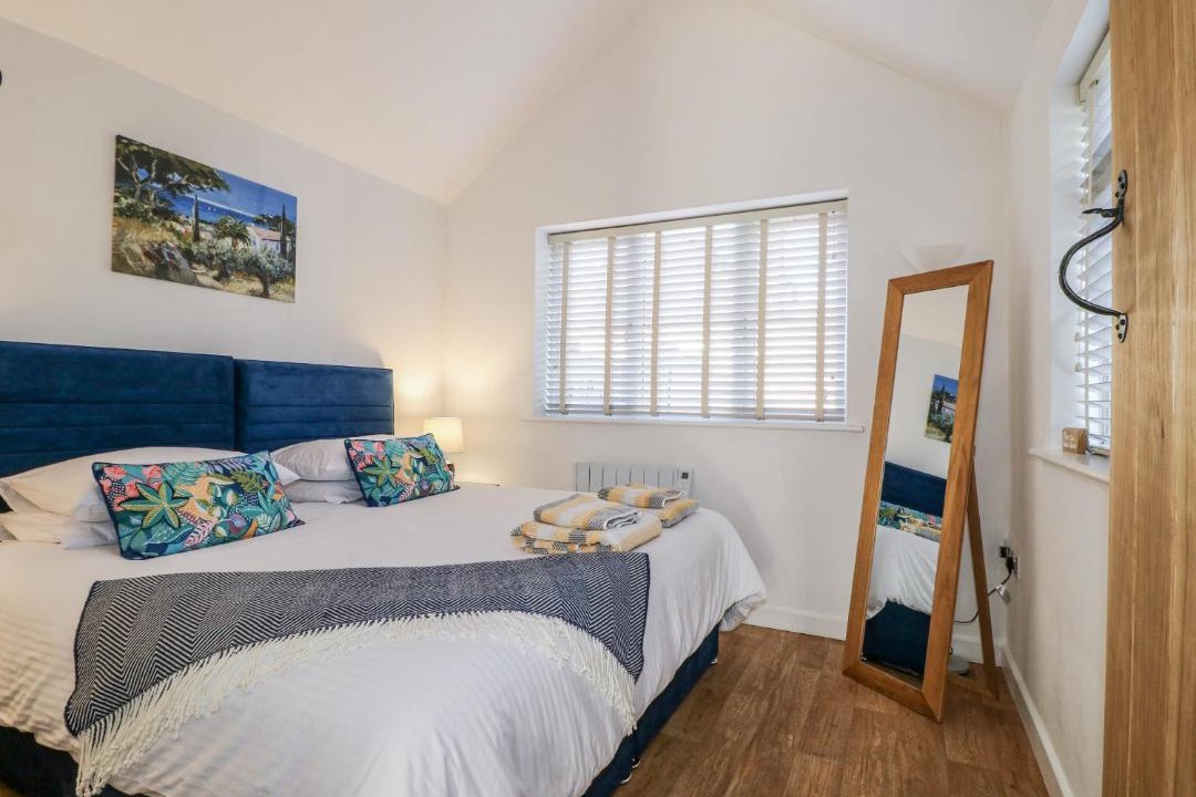 Photo of Others in Hinckley