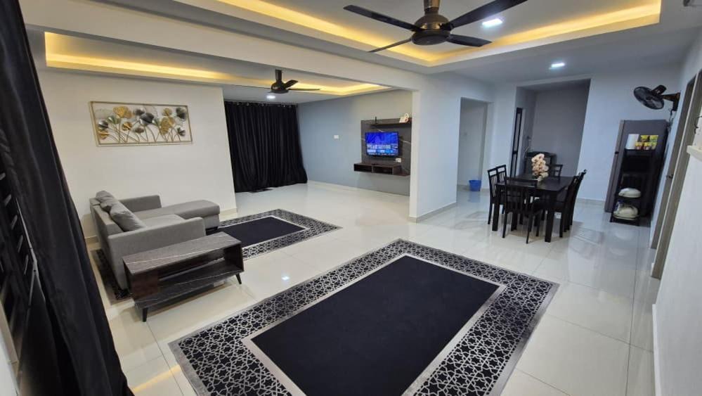 Photo of Others in Taman Universiti