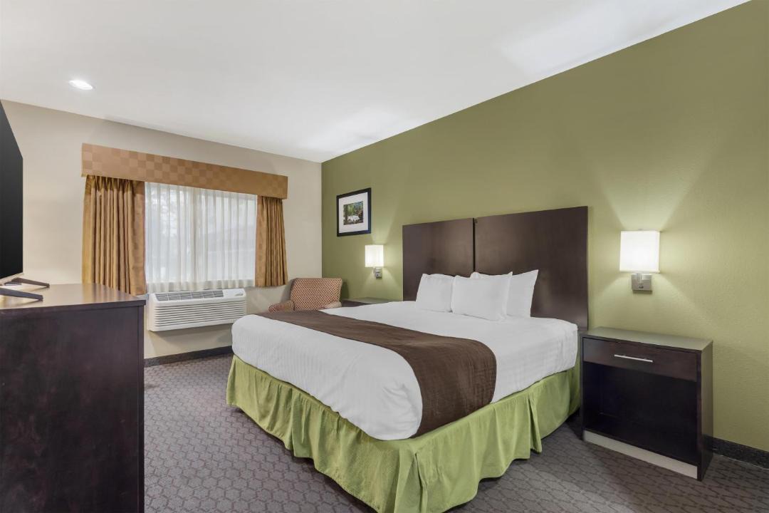 Photo of Bedroom in Monroe