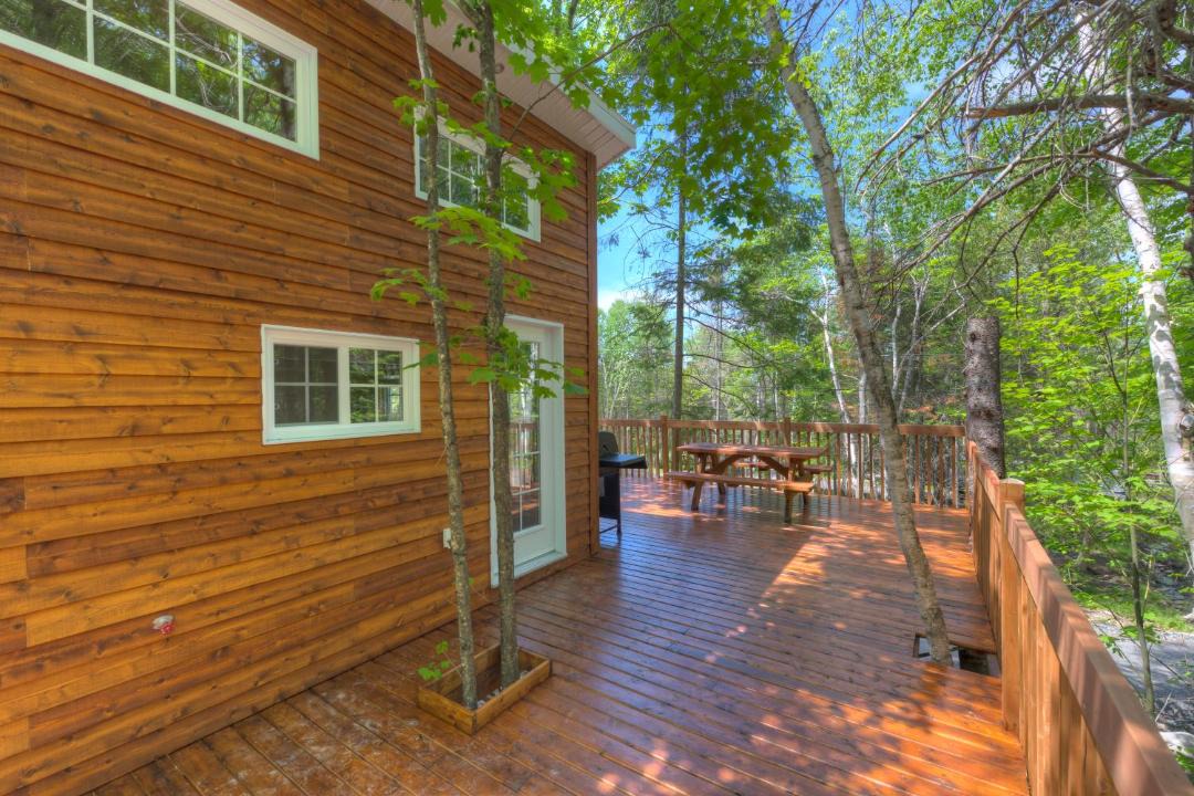 Photo of Patio Balcony in Frontenac