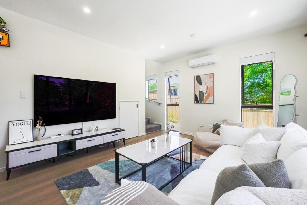 Photo of Livingroom in West Harbour