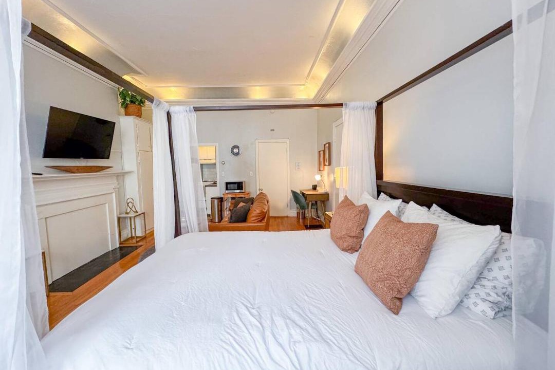 Photo of Others in Back Bay