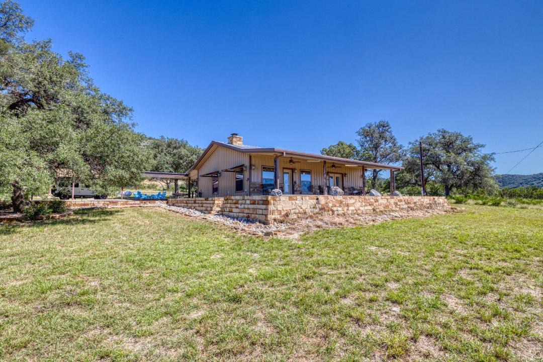 Photo of Others in Leakey