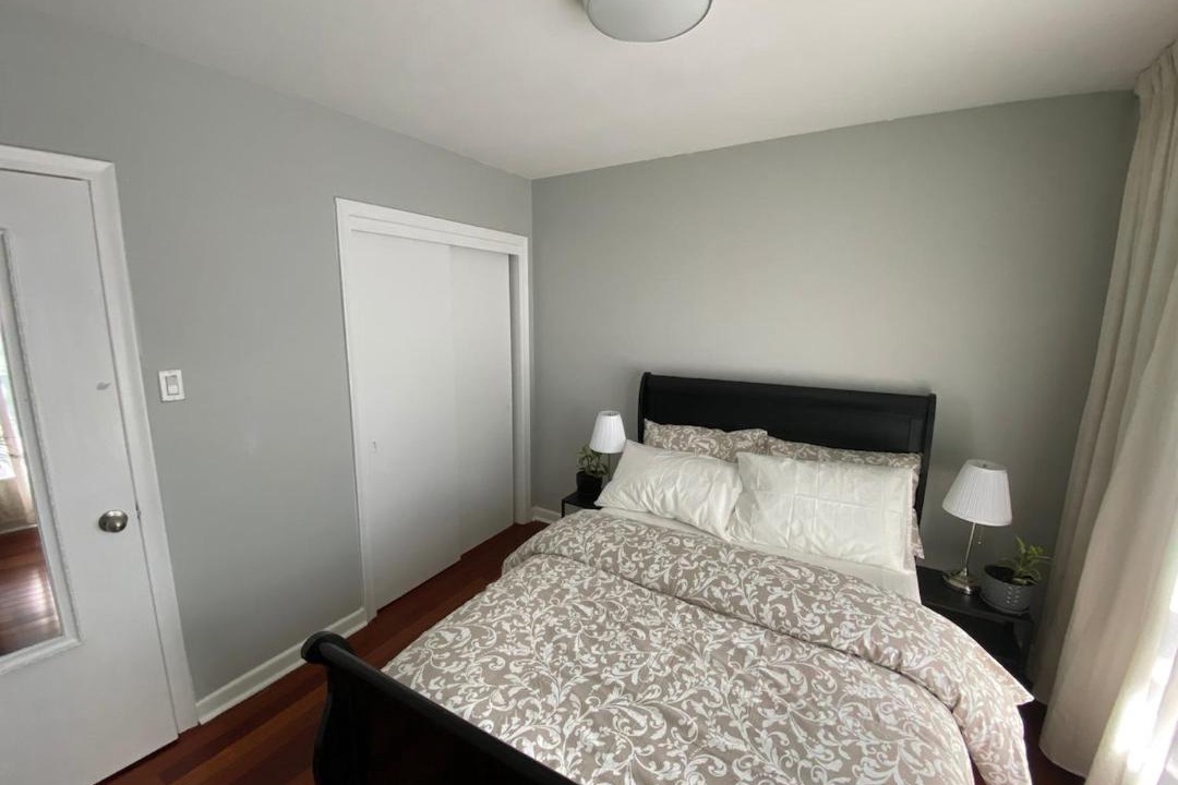 Photo of Bedroom in L'Amoreaux